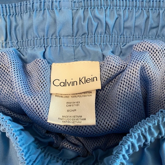 🔵Calvin Klein Swim Trunks Shorts Logo - Picture 5 of 5